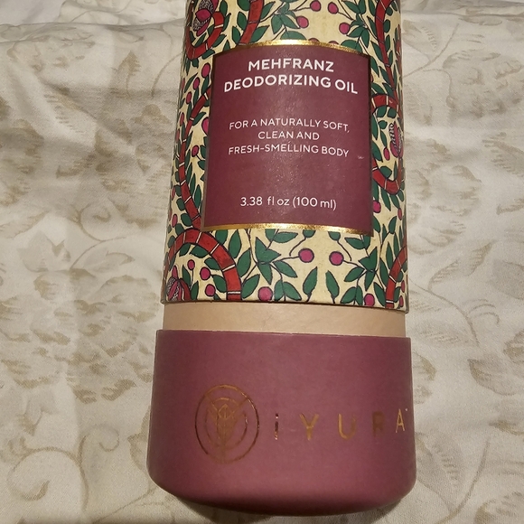 The Ayurveda Experience Mehfranz Deodorizing Oil 3.38 Fl Oz (100mg) - Picture 2 of 4